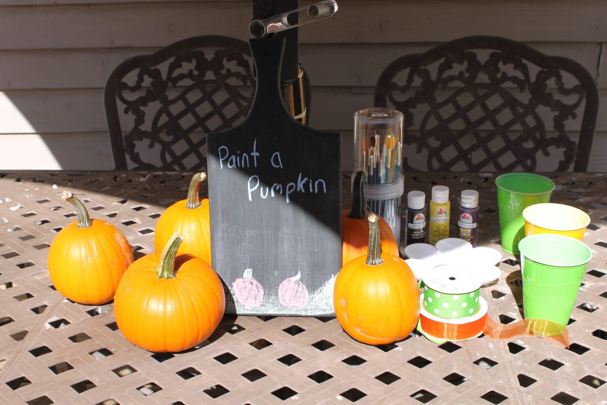 How to Make Hand Print Turkey Pumpkins - Easy Fall Craft for Kids