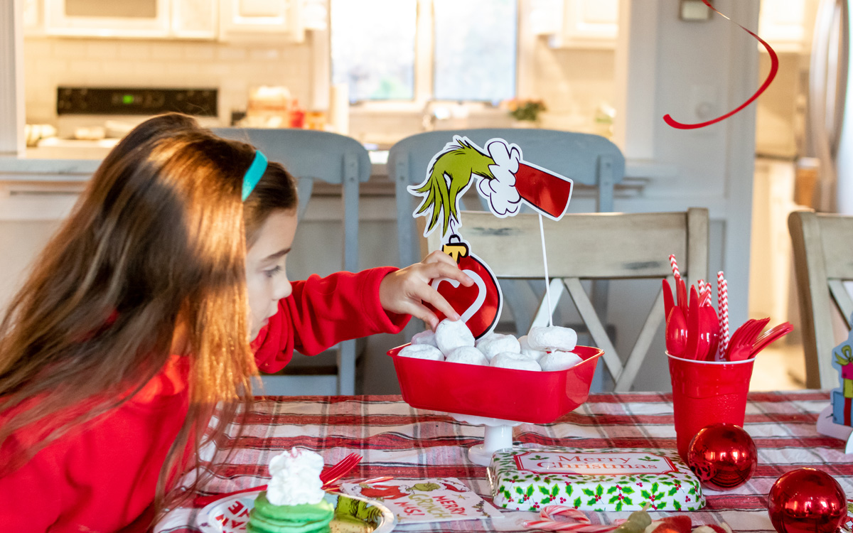 Grinch Themed Christmas Breakfast - Design Dazzle