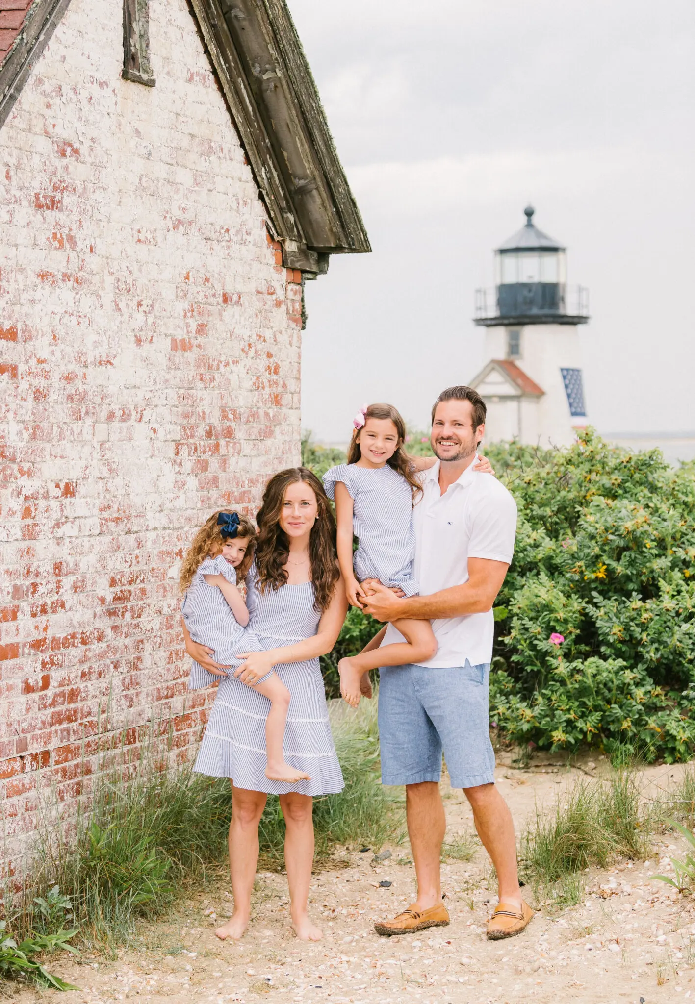 What to Wear for Family Photos in the Spring or Summer